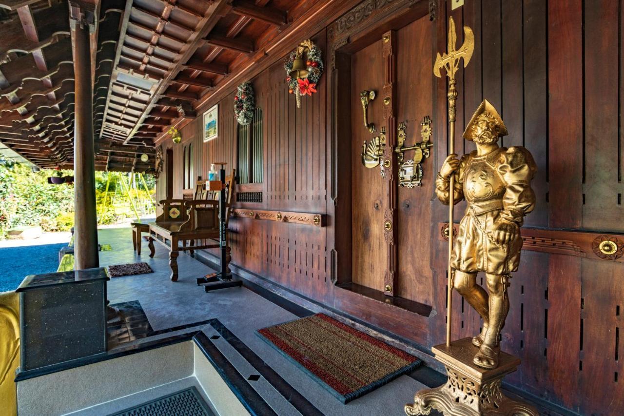 Castillo De Woods , The Private Luxury Villa , 8 Bhk, Vattavada Kottakamboor Exteriör bild